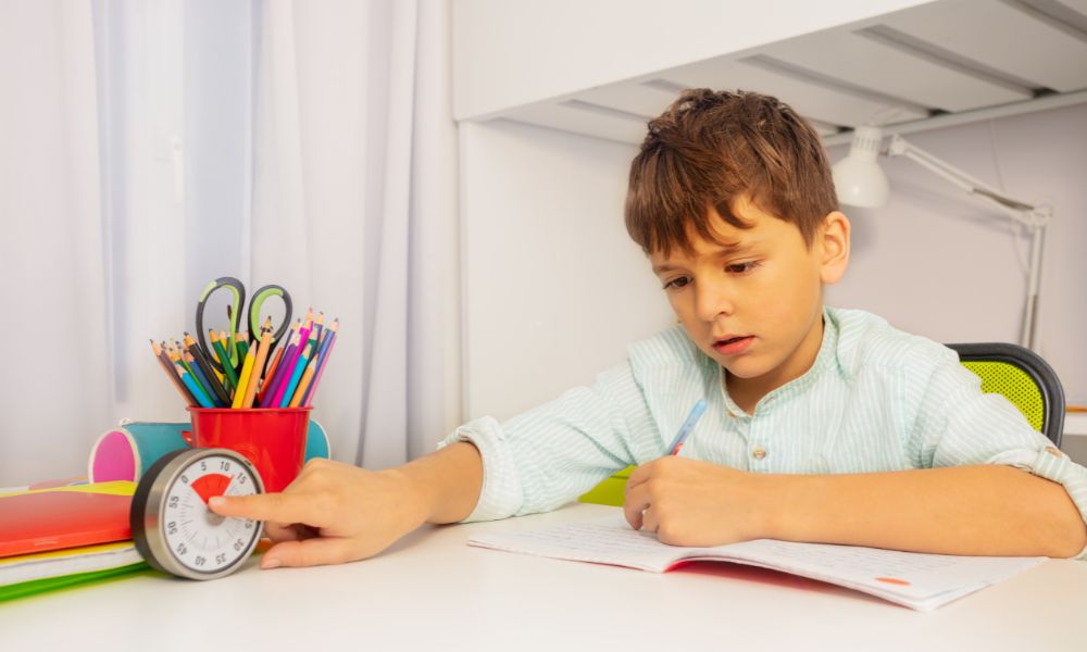 Helping A Child With ADHD Do Schoolwork