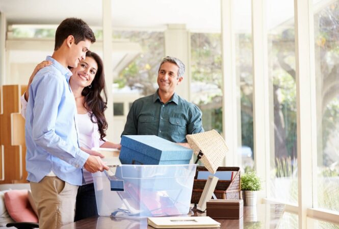 A Working Parent’s Guide to Supporting Their Child’s College Journey