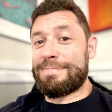 Craig Selinger Headshot founder of thembatutors